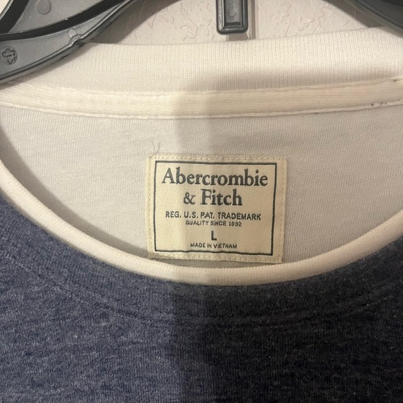 Men’s Abercrombie and Fitch Long Sleeve Shirt - Picture 2 of 5